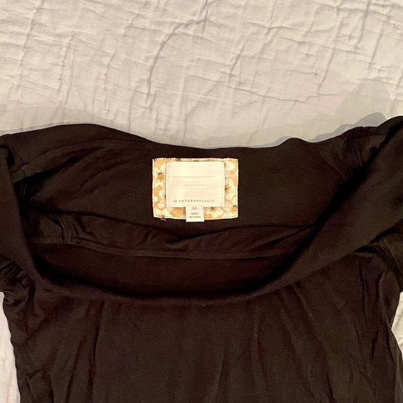 EUC black boatneck t-shirt - Picture 2 of 2